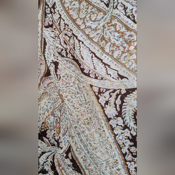 Beautiful 1970's Lurex Paisley Floral Hostess Maxi Dress - Picture 14 of 15